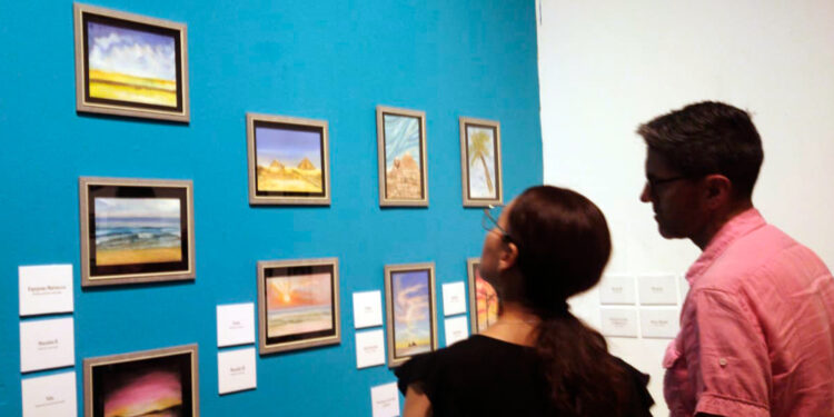 Con exposición, Choco Reyes invita a viajar por el mundo