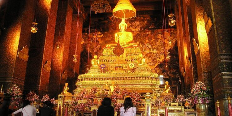 ¿Cuánto cuesta viajar a Bangkok?