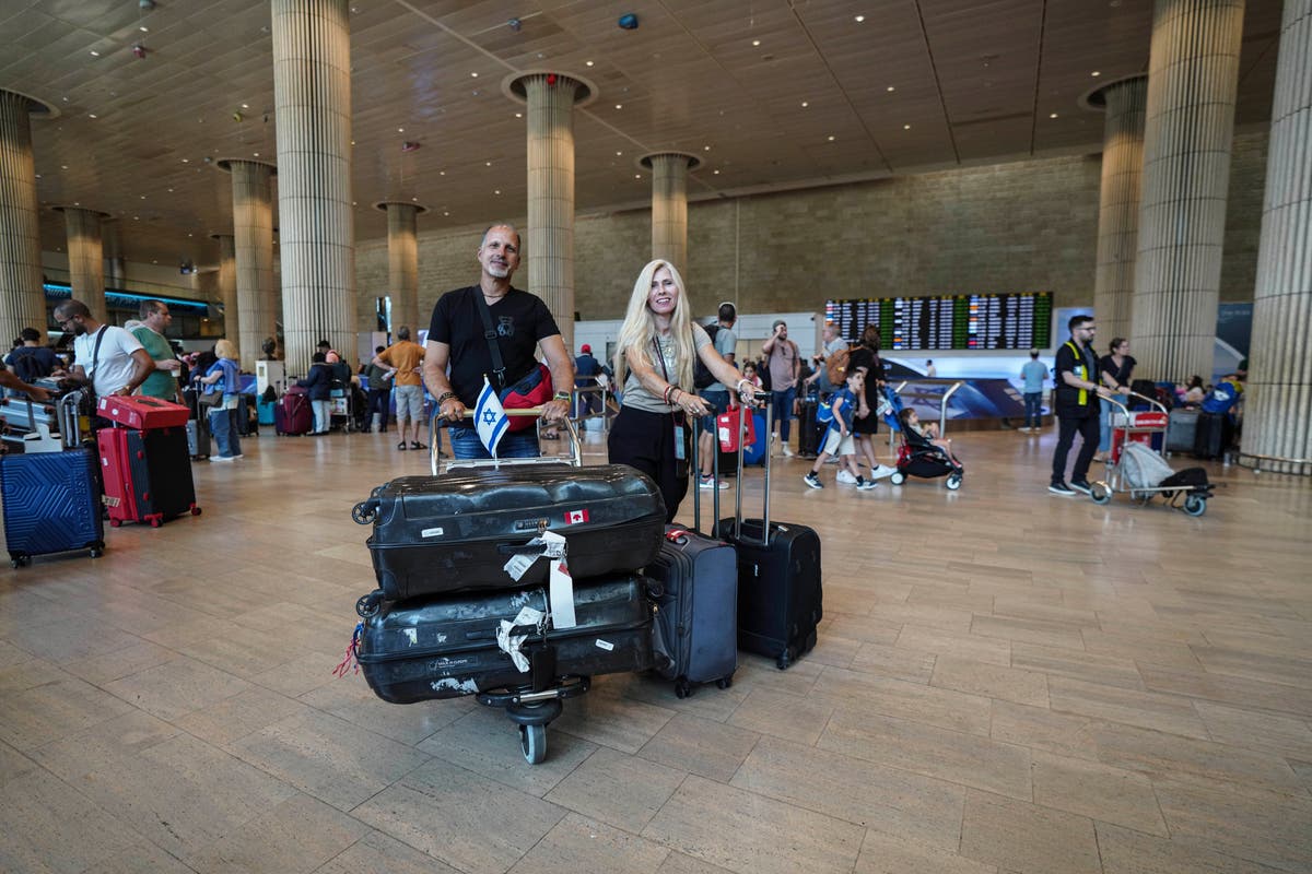 Descubre los errores más comunes que debes evitar en un aeropuerto según una especialista en