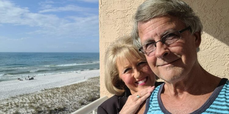 baratos, buen tiempo y con playas