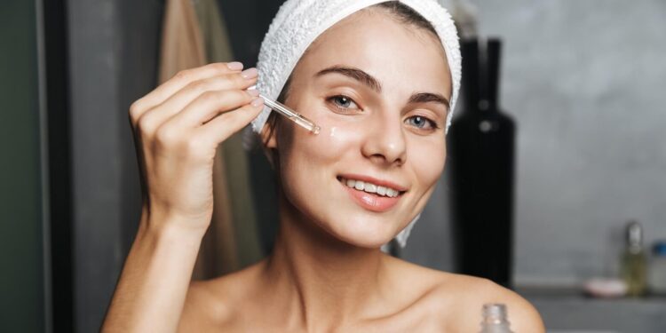 Aceite de rosas: el producto que te ayudará a conseguir un «glow skin» natural