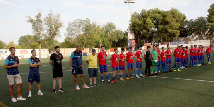 El Sporting de Alcázar se impuso en el partido de presentación al Cristo de...