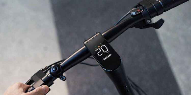 Carrefour la lía y tumba la bicicleta eléctrica más vendida de Xiaomi