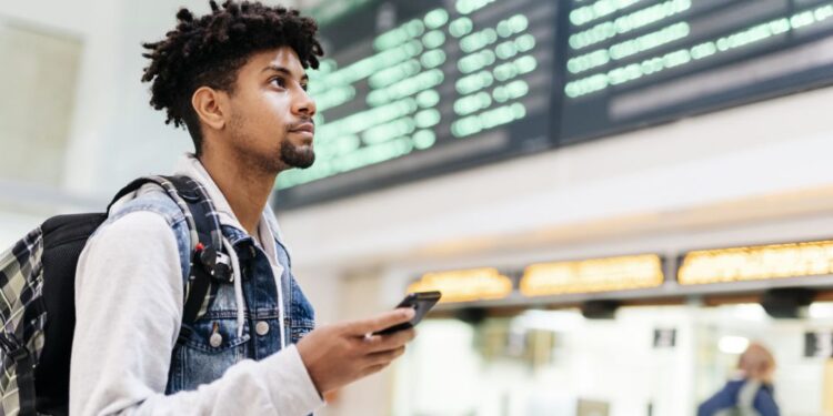 viajes por el mundo: 5 razones por las que viajar te cambia la vida | Martha Debayle | WRadio México