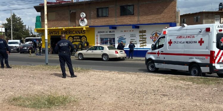 Durango. Hombre mata a dueña de negocio y se dispara| Telediario México