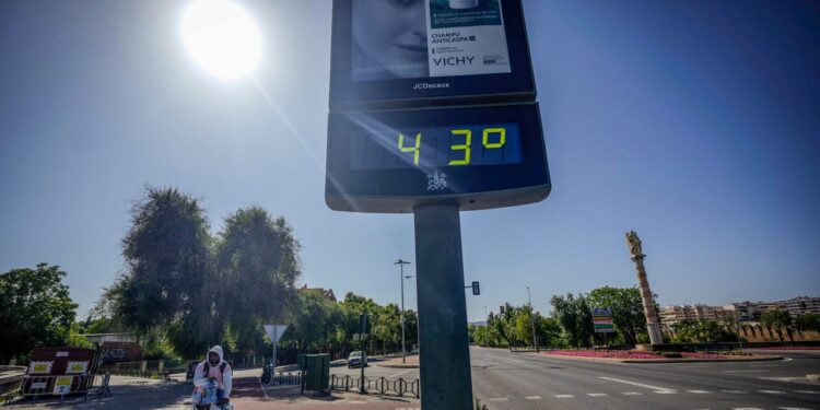 Hasta cuándo dura la ola de calor: las temperaturas comienzan a bajar este viernes, con 25 provincias en alerta