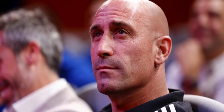 La justicia investiga un viaje de Rubiales a Nueva York con una mujer pagado por la RFEF