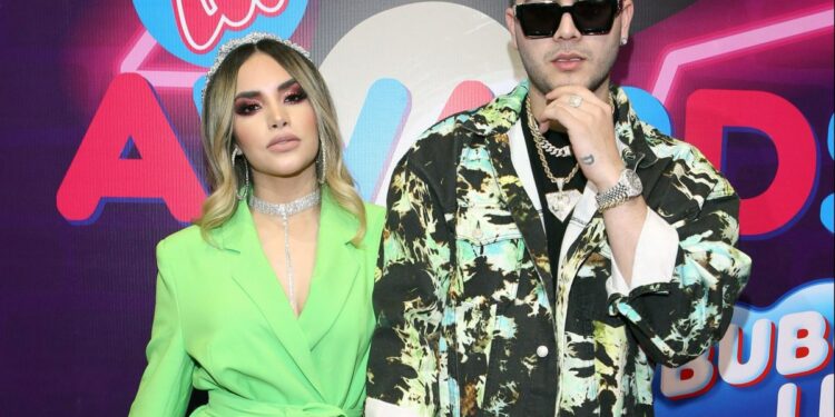 Juan de Dios Pantoja y Kimberly Loaiza muestran el crucero más caro de Disney