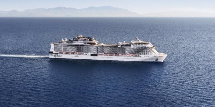 MSC navegará con tres barcos por Oriente Medio en el invierno 2023-2024