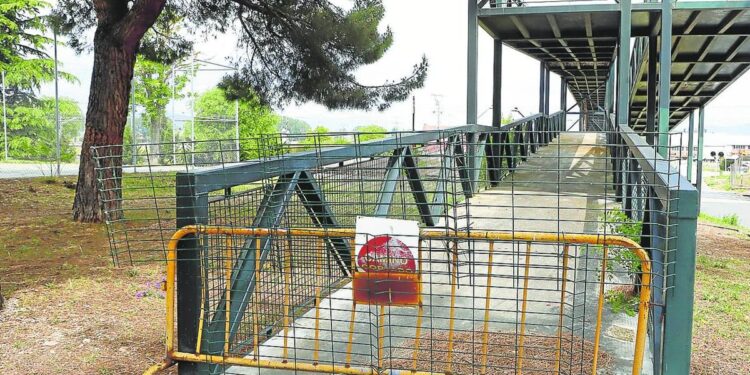 La pasarela peatonal del Crucero estará habilitada para el tránsito el 23 de agosto