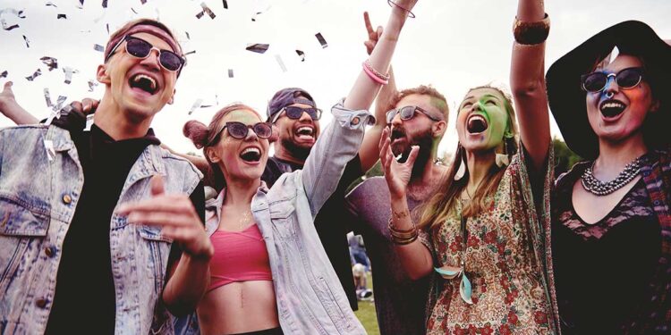 Los 8 mejores viajes para estar de fiesta a todas horas por el mundo