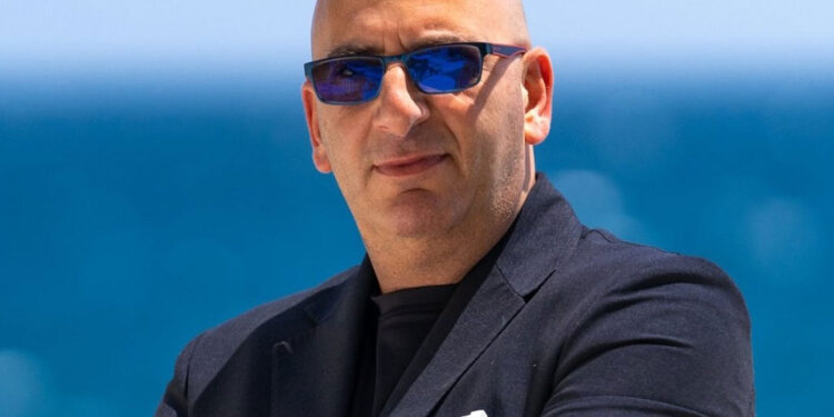 "Nada debería interponerse entre los hoteles y las empresas que venden habitaciones"