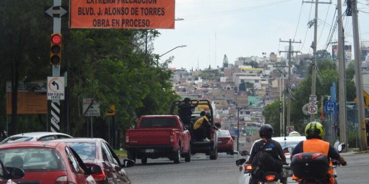 Padecen inseguridad automovilistas en cruceros de León