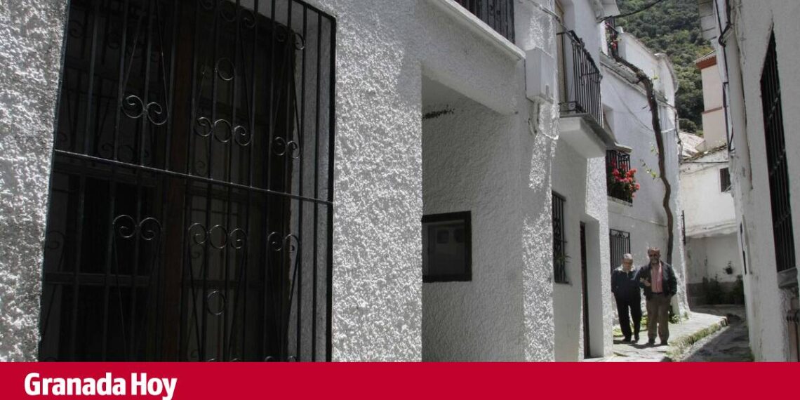 Los tres pueblos de la Alpujarra para visitar en estos días