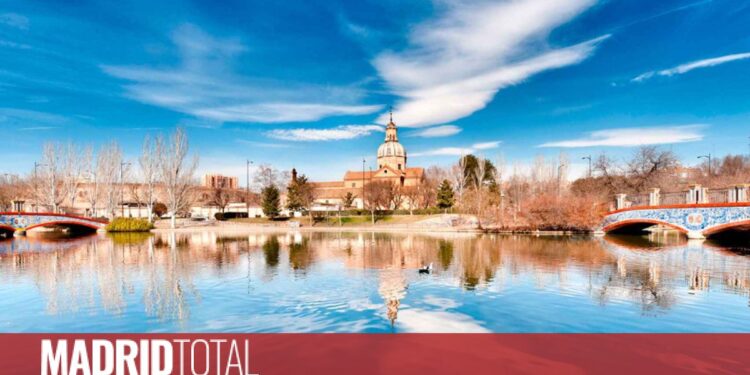 Un nuevo tren desde Madrid que te lleva hasta el mayor templo de la cerámica