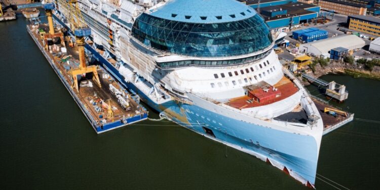 Crucero 'Icon of the Seas': el más grande del mundo listo para su debut en 2024