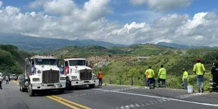 Nuevamente, habrá cierre en crucero Compostela y Boca de Chila