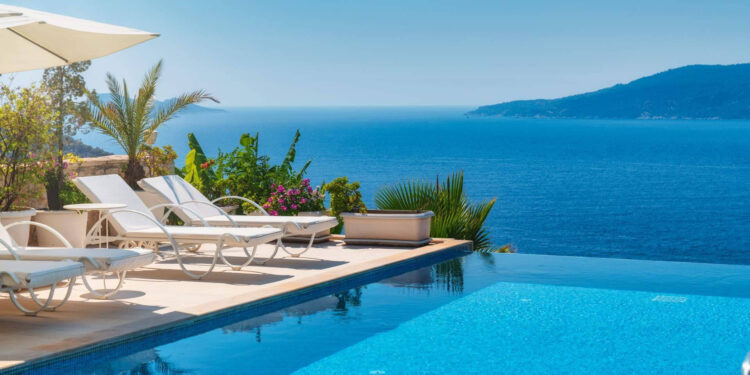 ¿Qué convierte a Marbella en uno de los mejores destinos de lujo de Europa?