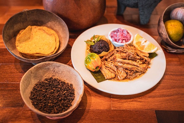 Estas Fiesta Patrias deleitate con tres platillos típicos de Yucatán