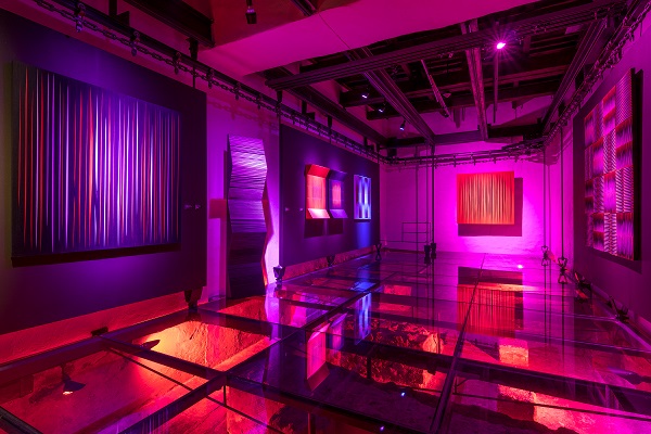 Superficies Inestables”: La nueva experiencia inmersiva que juega con iluminación inteligente de Lutron, abre sus puertas en el Claustro de Sor Juana