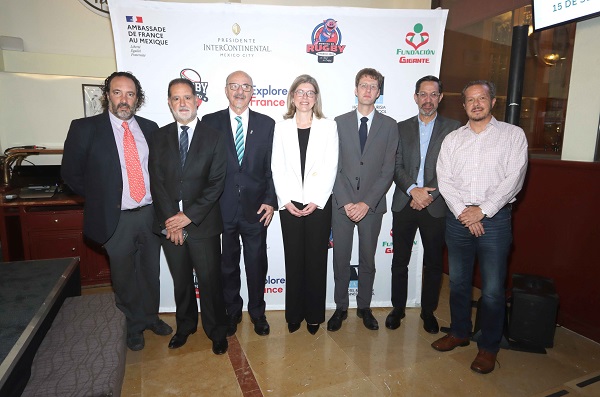Se realizó la presentación oficial de la Copa Mundial de Rugby 2023, en el Restaurante Au Pied de Cochon
