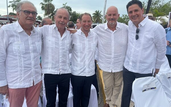 Consejo Hotelero celebra trabajo unido con gobierno estatal para impulsar turismo en el Caribe Mexicano
