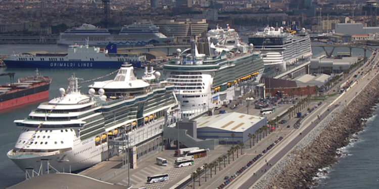 España es un destino muy preciado para viajeros y visitantes y que “hay que saber aprovechar el turismo de cruceros.