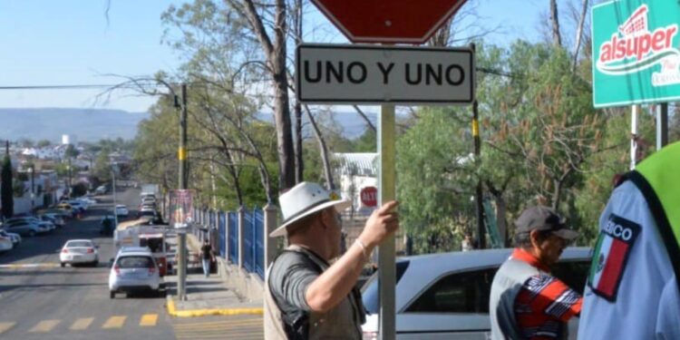 Implementan en 10 cruceros de Durango el 'uno y uno'