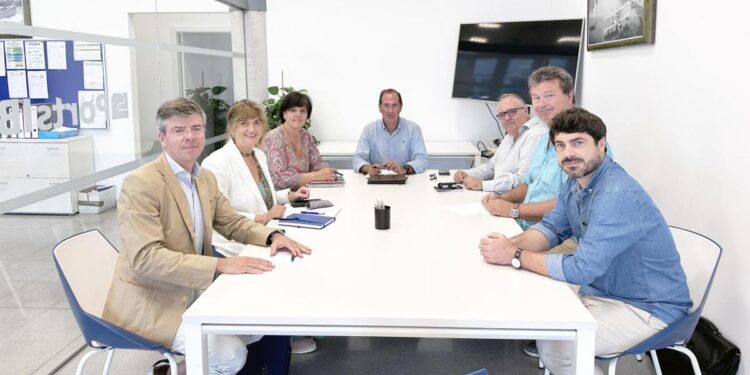 Sí del Govern a los cruceros en Son Blanc y a crear un área de servicio junto al dique