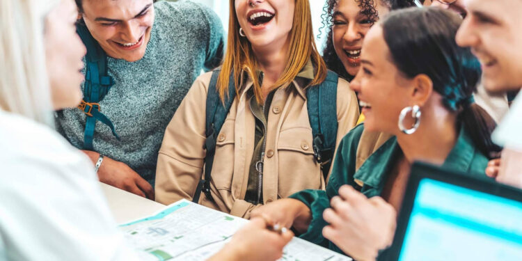 Turoperadores y agencias de viajes tienen una solución para sus reservas de grupos con Top Group Express