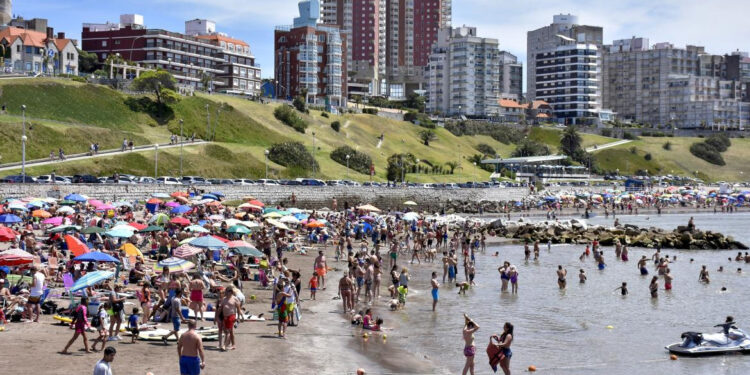 Mar del Plata, temporada de verano. Foto: NA.