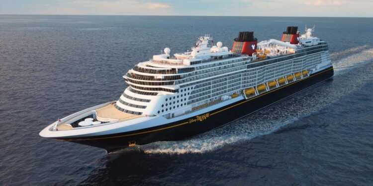 Disney Treasure: así es el crucero más nuevo de Disney Cruise Line