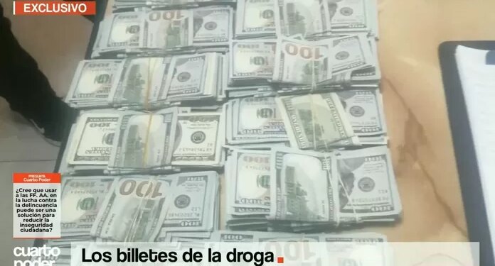 Dirandro decomisa más de trescientos veinte kilos de cocaína y S/ 2 millones en efectivo