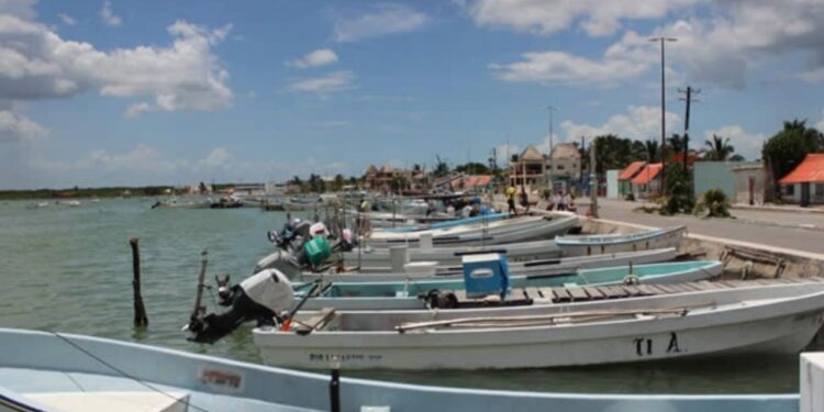 Ayuntamiento de Río Lagartos empodera a mujeres; busca que lideren la industria turística