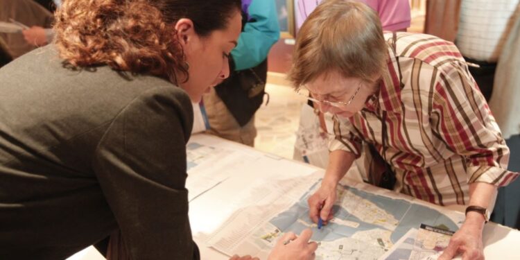 El Ayuntamiento Relanza el Servicio 'Hospitality' para Turistas de Crucero