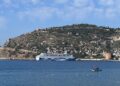 Crucero Crown Iris llega a localidad turca de Alanya con 1.606 turistas