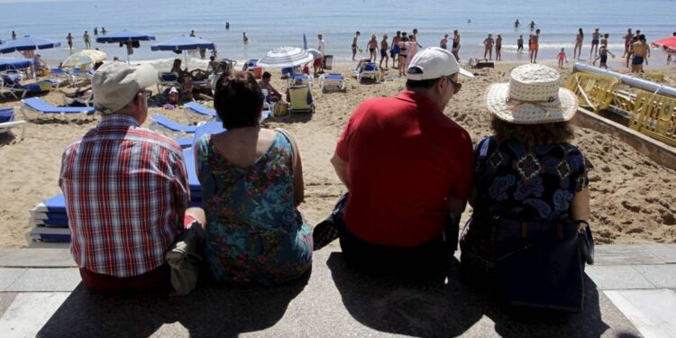 Los viajes del Imserso se iniciarán en octubre tras ser desestimados los recursos | Economía