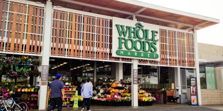 Don't Shop at Whole Foods on These Days of the Week