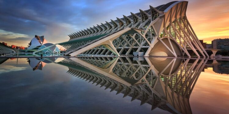 Descubre Valencia con los viajes del IMSERSO por menos de 125 euros