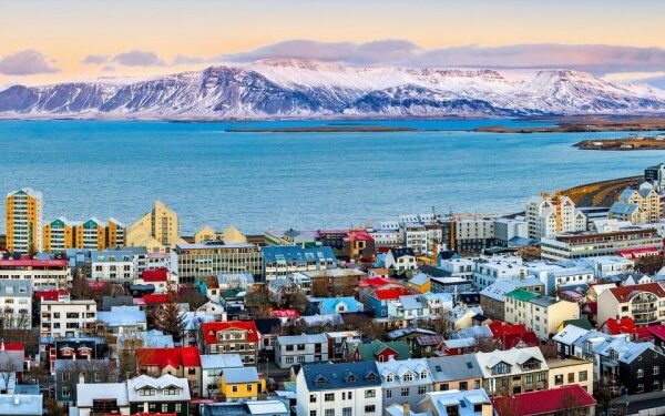 Islandia introduce una tasa turística para luchar contra el cambio climático