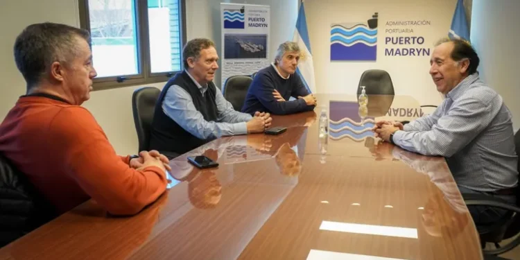 Reunión en la Administración Portuaria