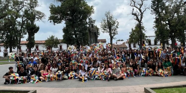 Julio Arreola recibe en Pátzcuaro a integrantes del congreso Internacional de Turismo Michoacán 2023