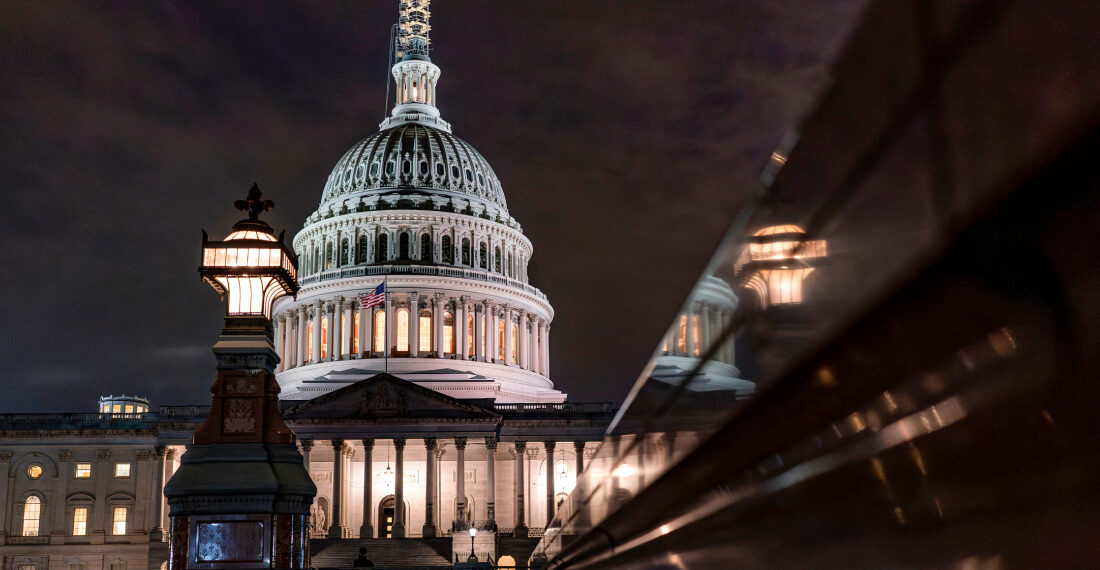 "Es Inaceptable": Biden - AP EXPLICA | ¿Qué significa un cierre de Gobierno de EU y quién se verá afectado?