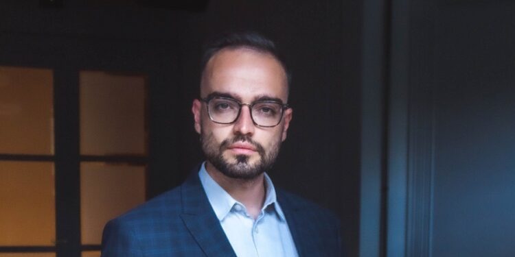 Alejandro Bermúdez (Atlas RE Analytics): “El ajuste de precios se dará bien entrado 2024, cuando haya una verdadera necesidad de liquidez”