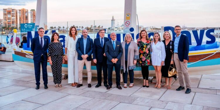 Málaga inaugura su principal evento ciudadano dedicado al turismo de cruceros