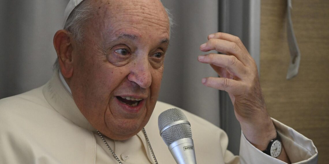 Papa Francisco habló de que será difícil hacer más viajes y de las críticas en el Sínodo