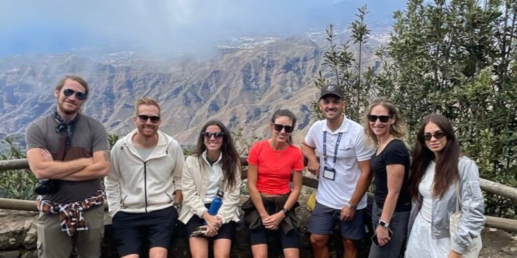 Periodistas estadounidenses recorren Tenerife para conocer de primera mano la oferta del destino