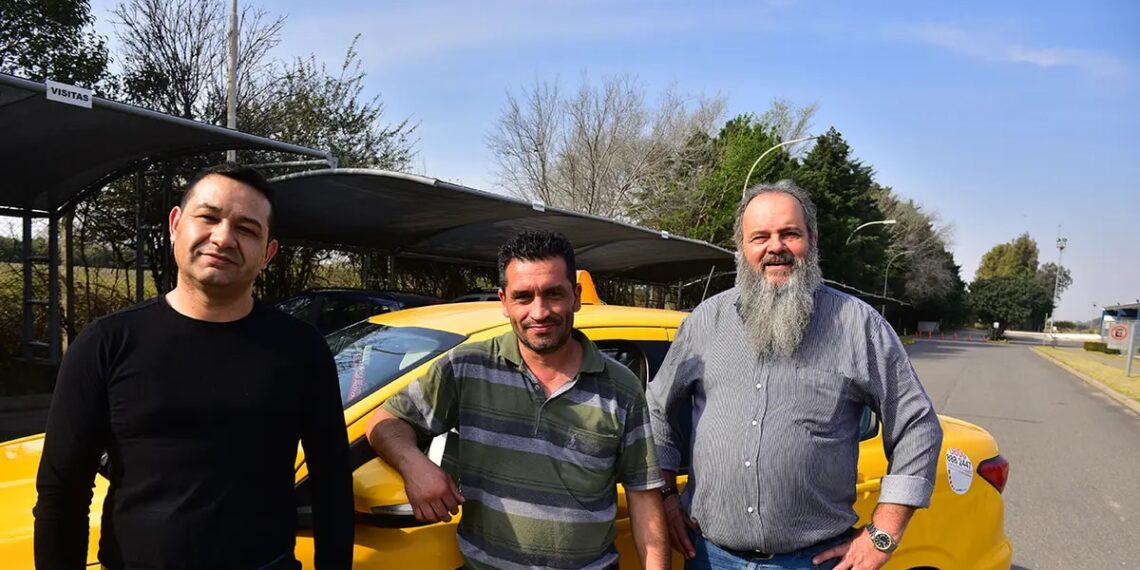 Un grupo de taxistas quieren que Uber se regule en Córdoba