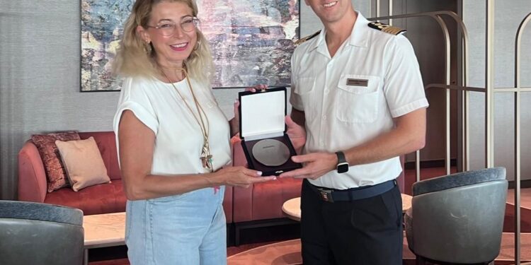 Un crucero de lujo para el Día Mundial de la Paella