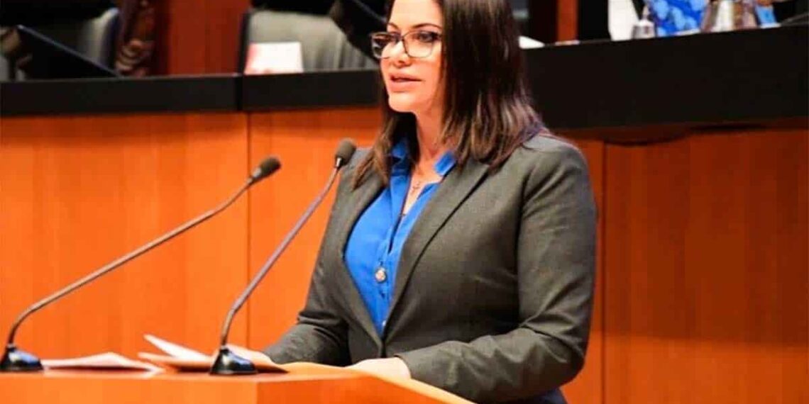 Gasta senadora $759 mil en once viajes al extranjero